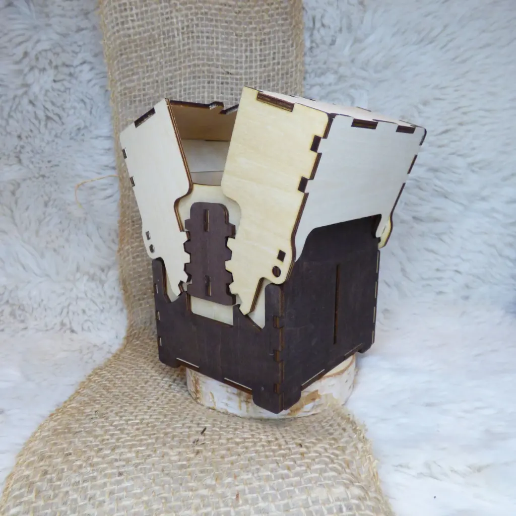 Deckbox SOLARION (naturelle (claire), vide, Non)