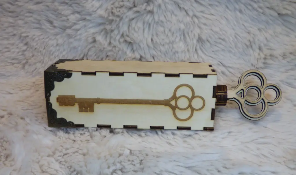 Clé en bois [casse-tête] (oui)